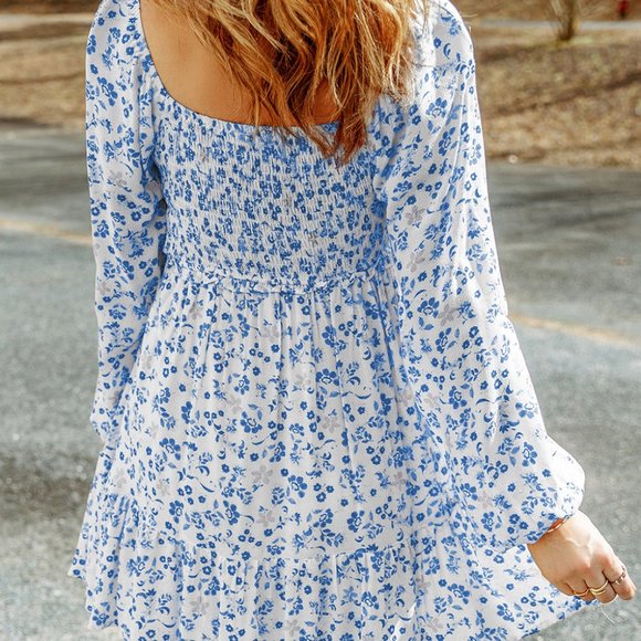 Light Blue Boho Floral Smocked Puff Sleeve Mini Dress NWOT. - Picture 2 of 3